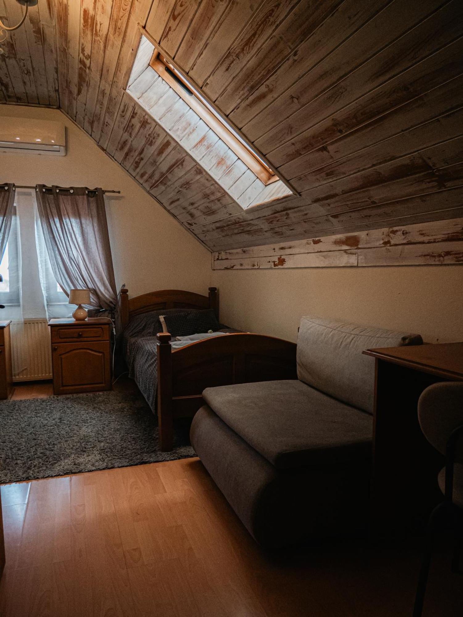 U Krba Hotel Nitra Eksteriør billede