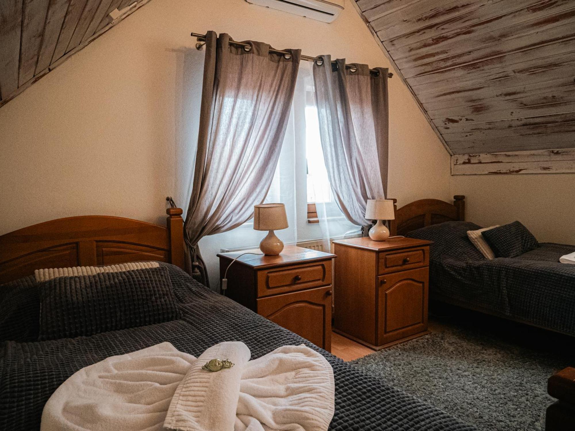 U Krba Hotel Nitra Eksteriør billede